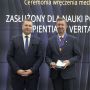 Medal za zasługi -kwadrat